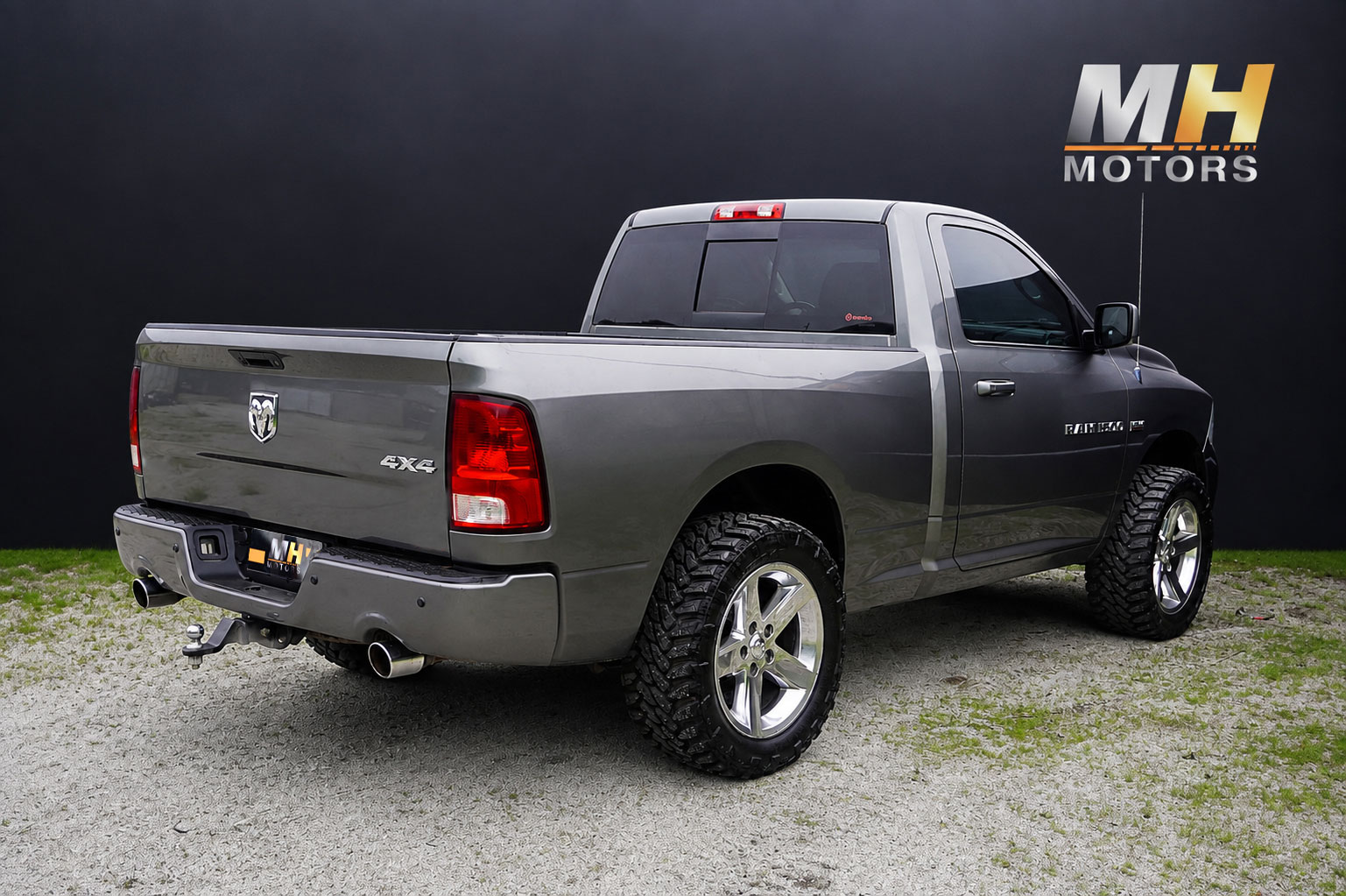 Dodge Ram — foto 15 de 15